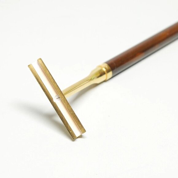 French Luxury Razor ST Dupont Paris Chinese Lacquer Gold Plated in Azzaro Box - Picture 8 of 11